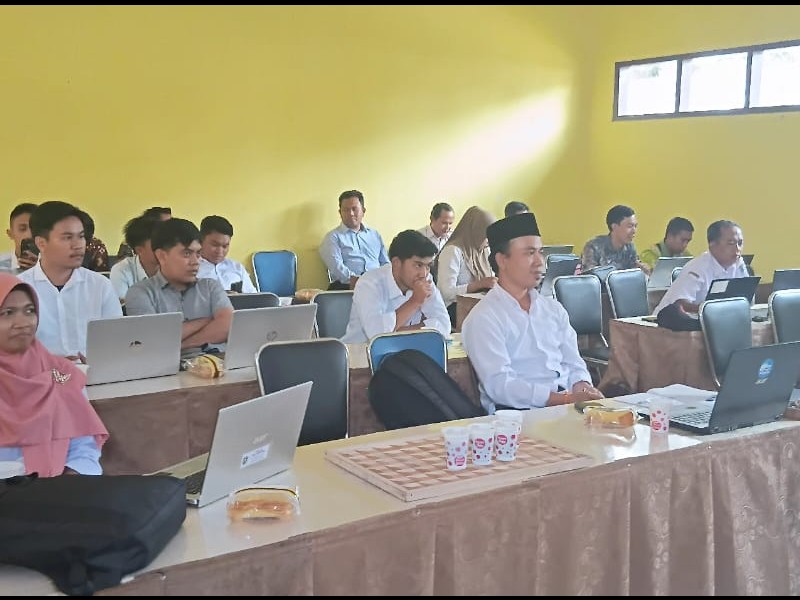 RAPAT KERJA